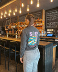 Charger l'image dans la visionneuse de la galerie, T-shirt manches longues gris SOIF
